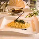 ホテル Alpine Lifestyle Madlener ダーミュルス
