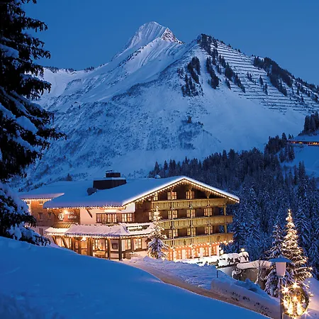 Alpine Lifestyle Madlener Hotel 4*