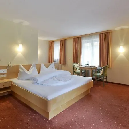 Hotel Alpine Lifestyle Madlener 4*