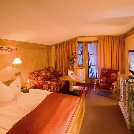 Hotel Alpine Lifestyle Madlener 4*